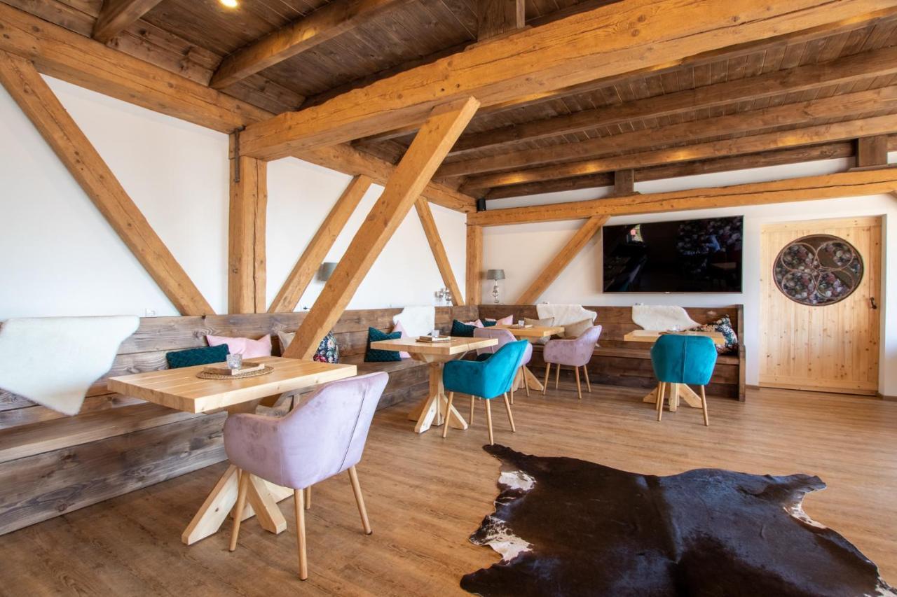 Apartmenthaus Djuren Appartement